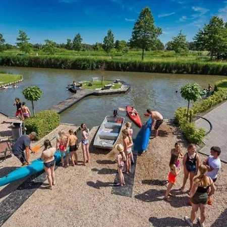 Cozy Near Amsterdam At Venhop Chalet