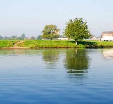 Chalet Cozy Near Amsterdam At Venhop