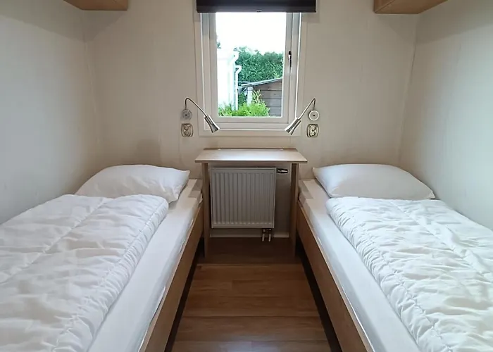 Chalet Cozy Near Amsterdam At Venhop Berkhout